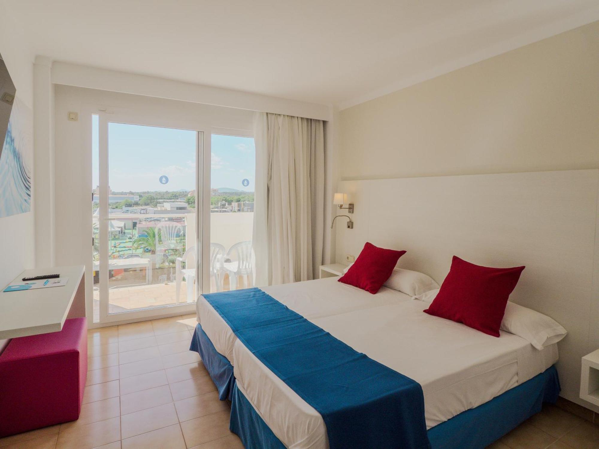 Hotel La Santa Maria Cala Millor  Exterior photo