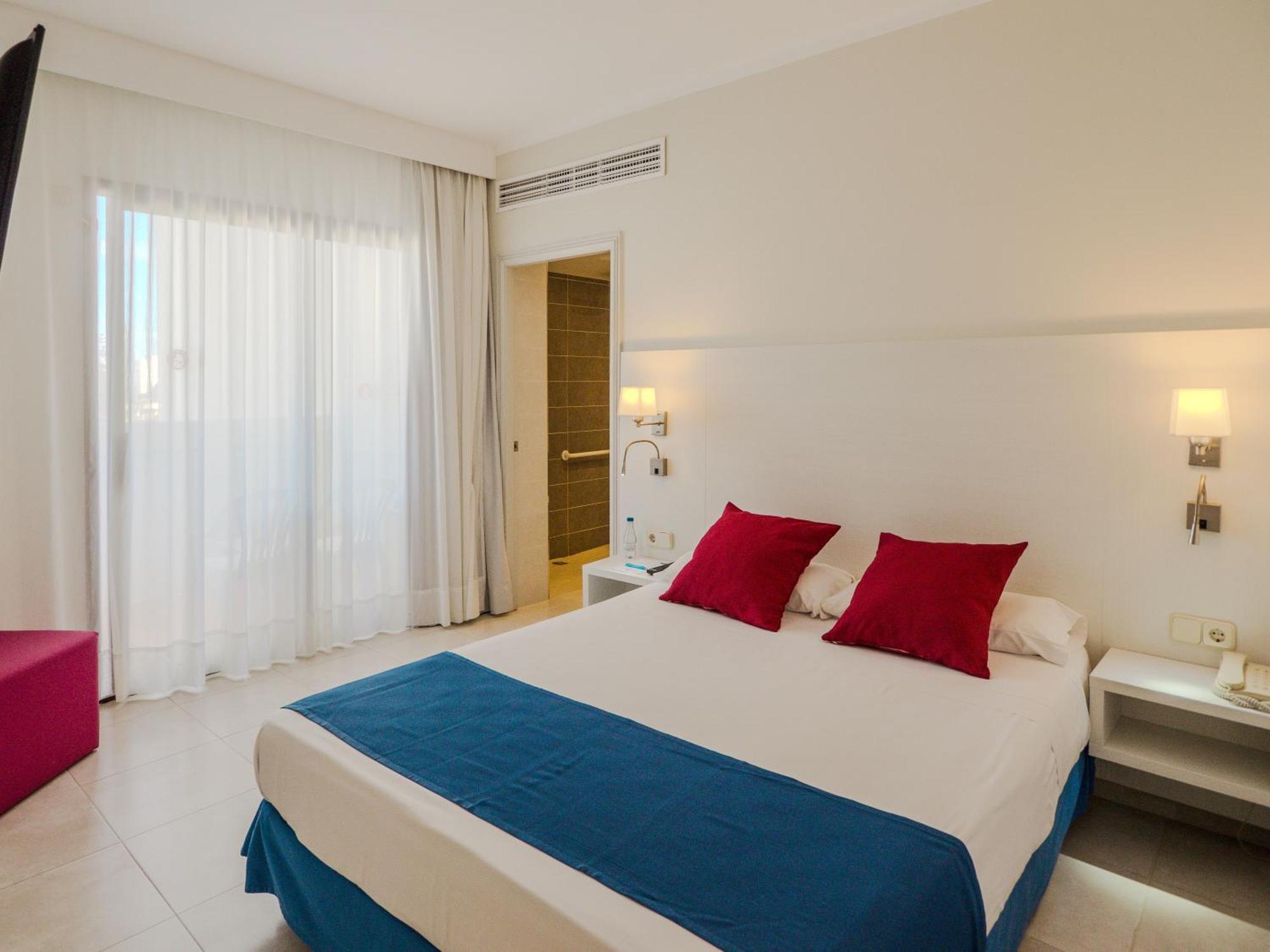 Hotel La Santa Maria Cala Millor  Exterior photo