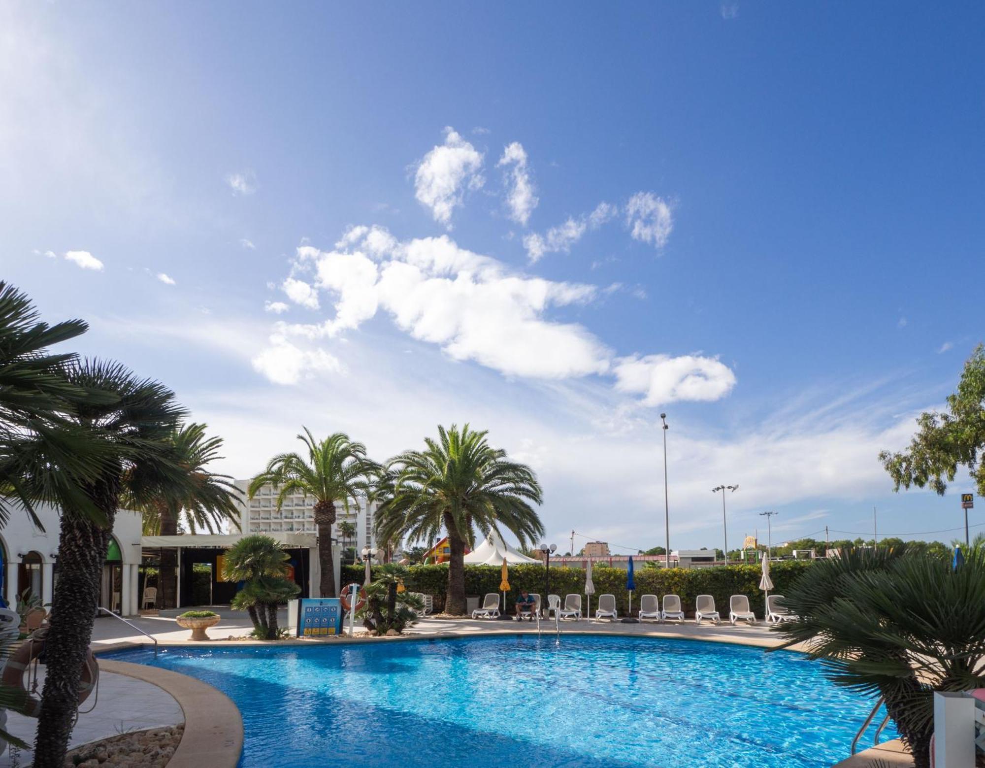 Hotel La Santa Maria Cala Millor  Exterior photo