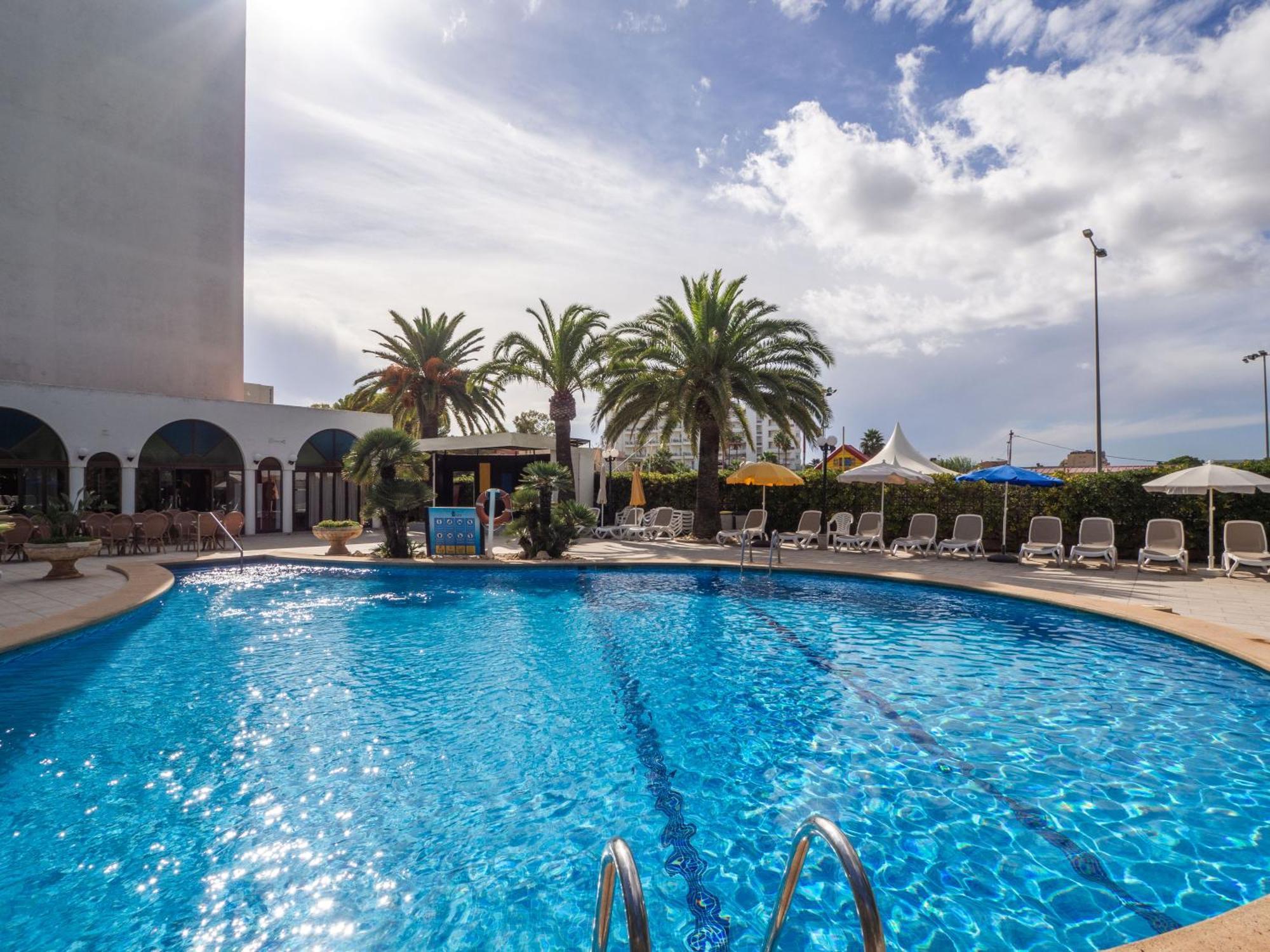 Hotel La Santa Maria Cala Millor  Exterior photo